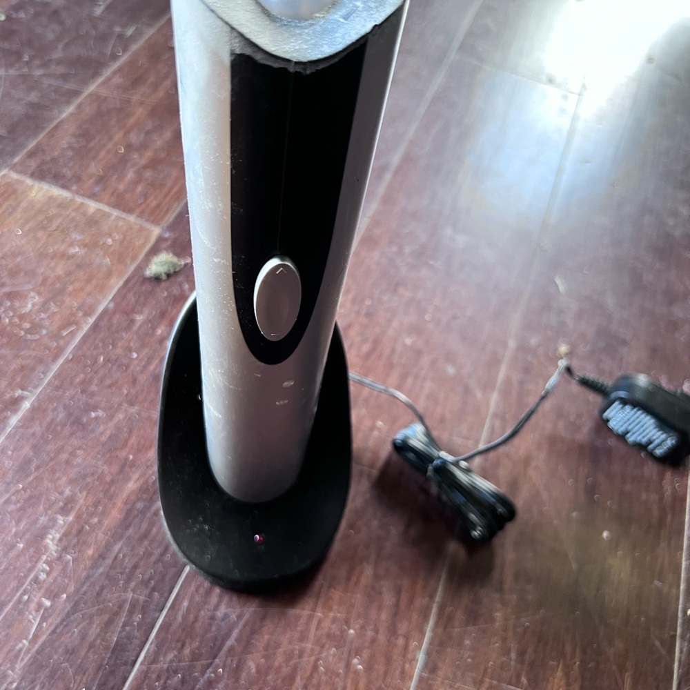 Oster Quality Electric Wine Bottle Opener with Power cord Works Great